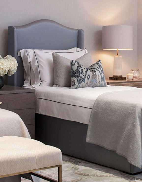 Harmonia barw w sypialni przy doborze łóżka pojedynczego to postawa